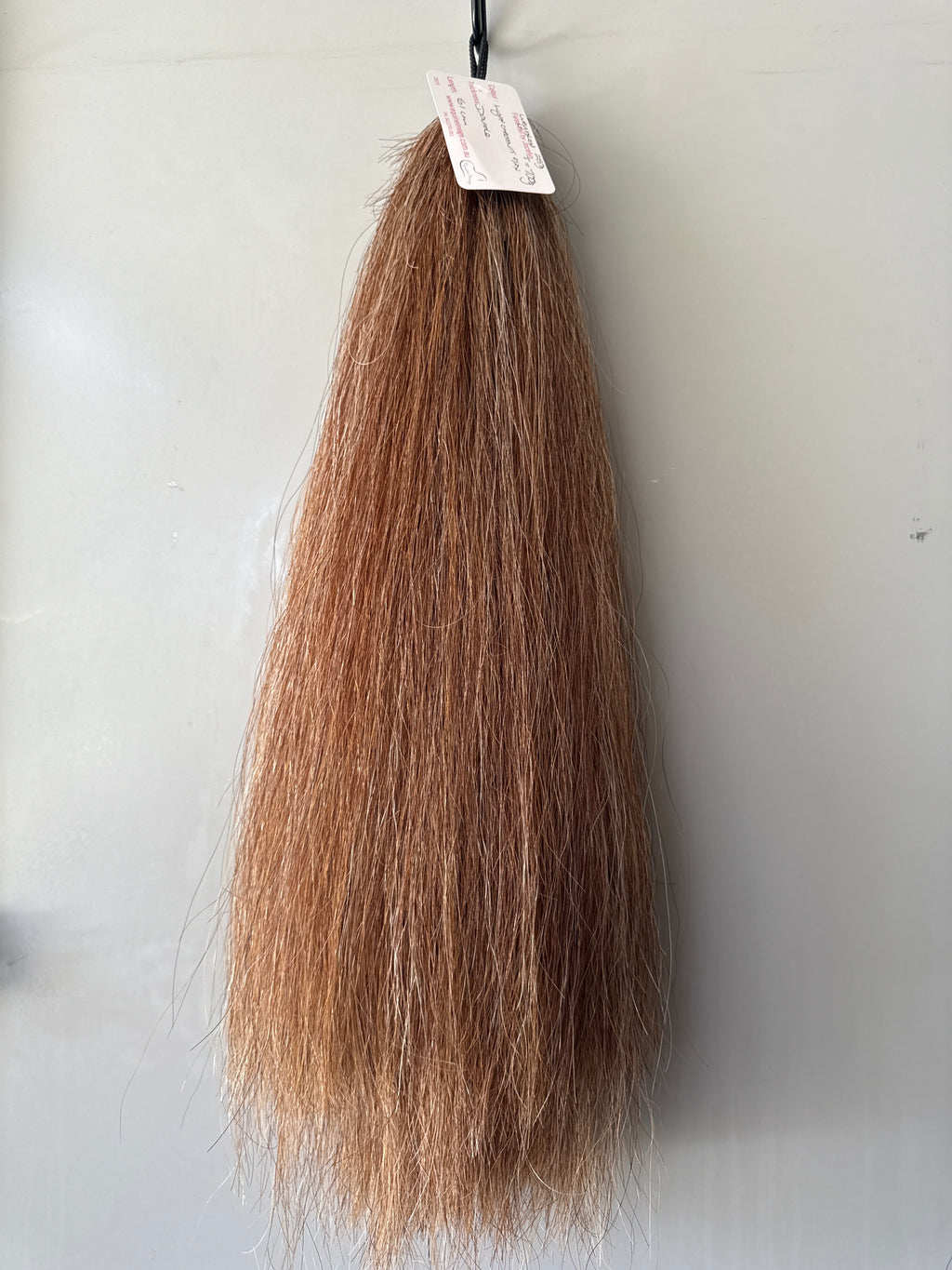 Weighted light Chestnut mix ( flaxen ) Double 61 cm long final weight 700g