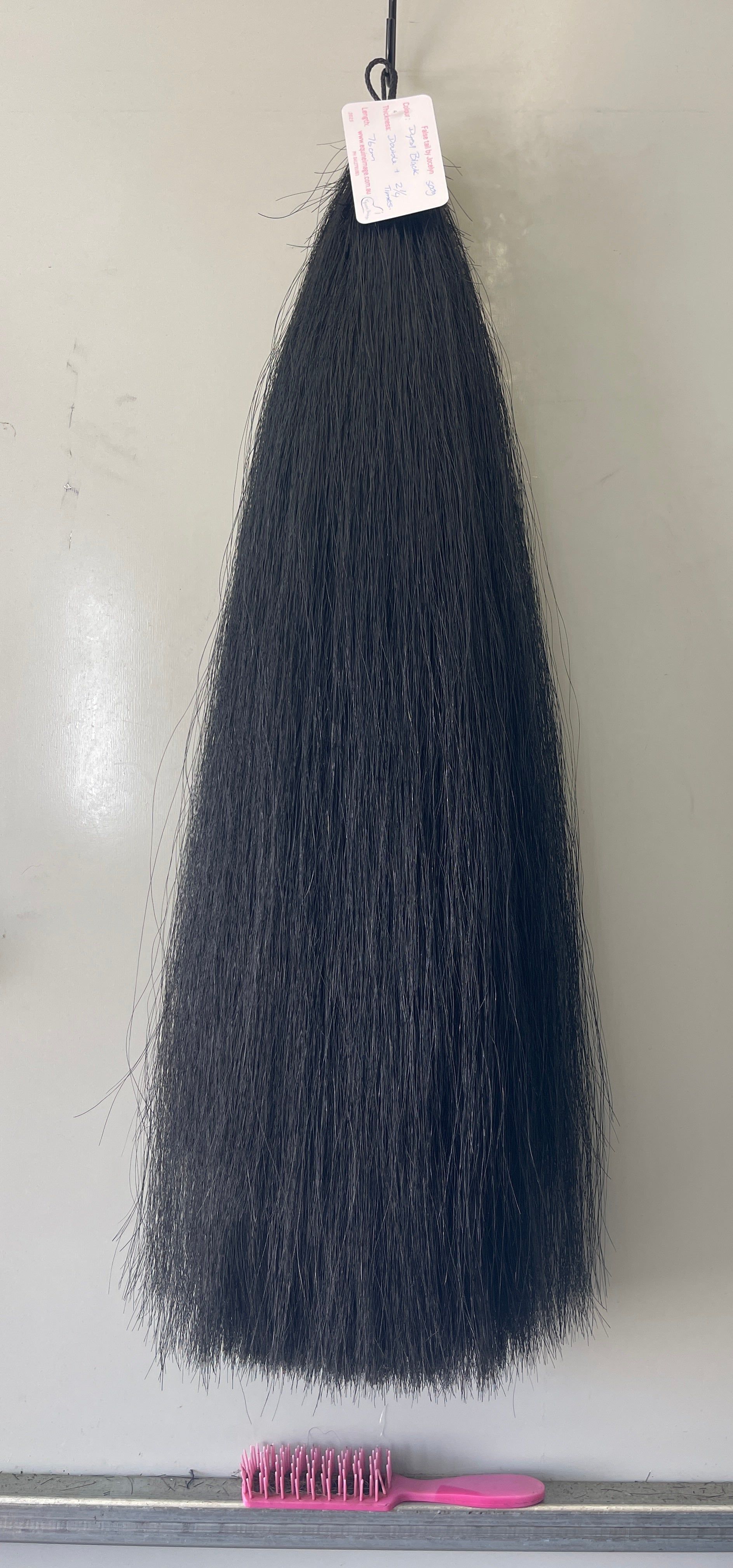 Dyed Black Double plus ( 2 1/4 -2.5 times ) 520g non weighted 76 cm long