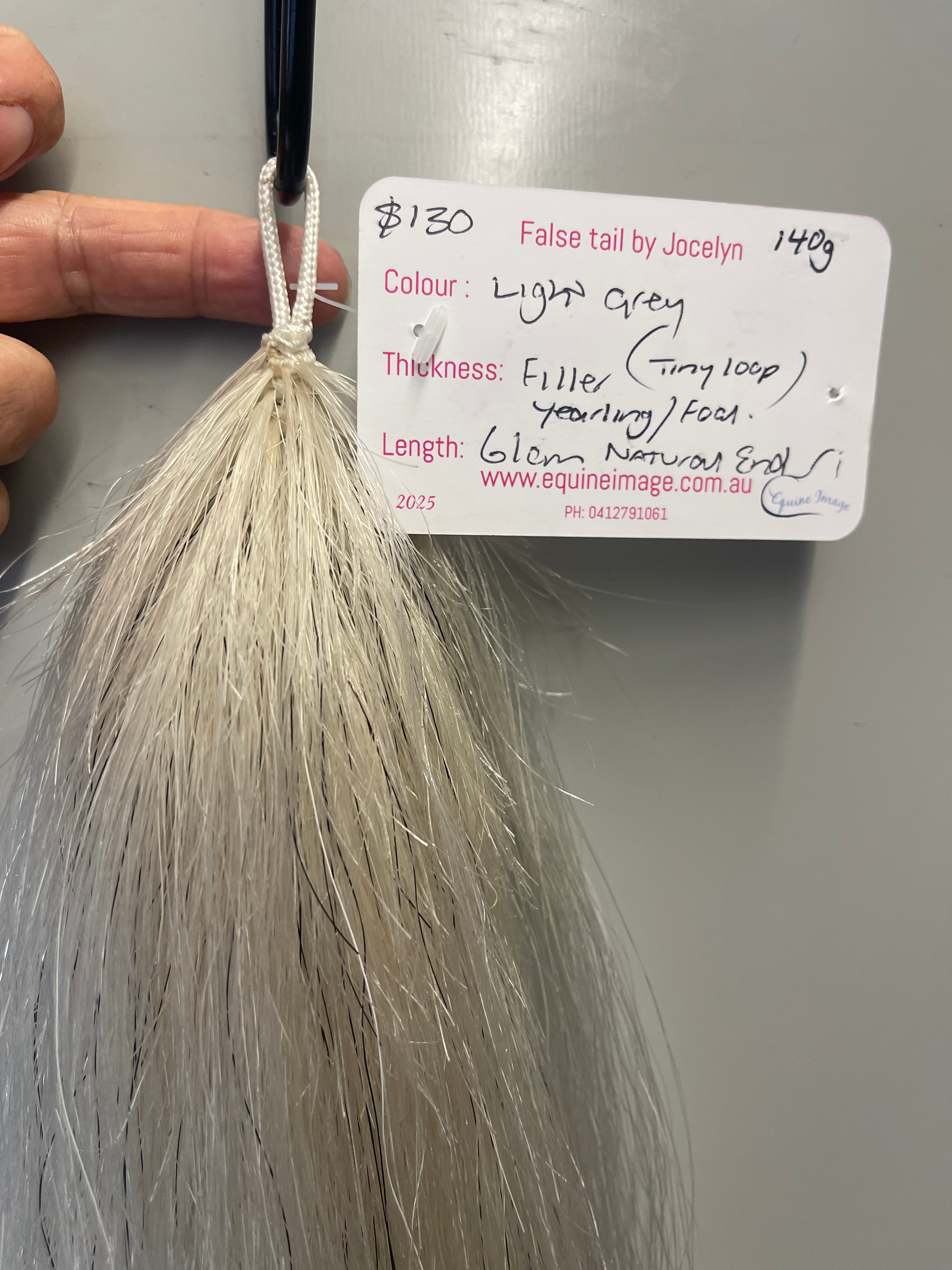 Light grey Filler - small single yearling- young stock 61 cm natural end 140g